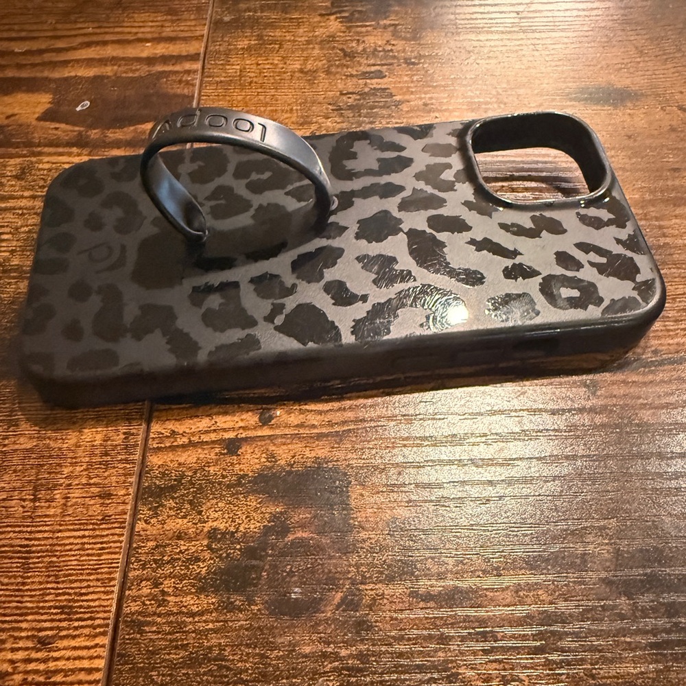 Loopy Case Black Leopard Phone Case - Picture 3 of 3